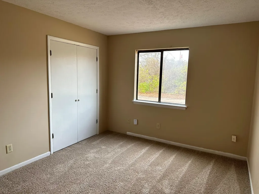460 Lenney Drive Lexington KY 40517