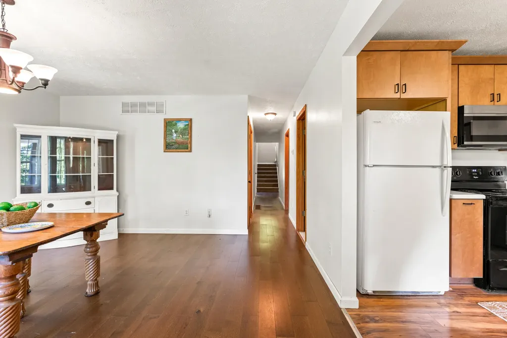 3902 Red Lick Road Irvine KY 40336