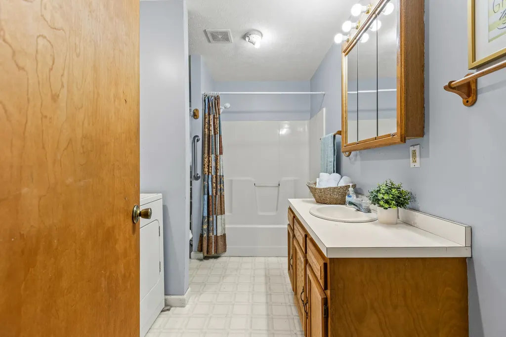 3902 Red Lick Road Irvine KY 40336