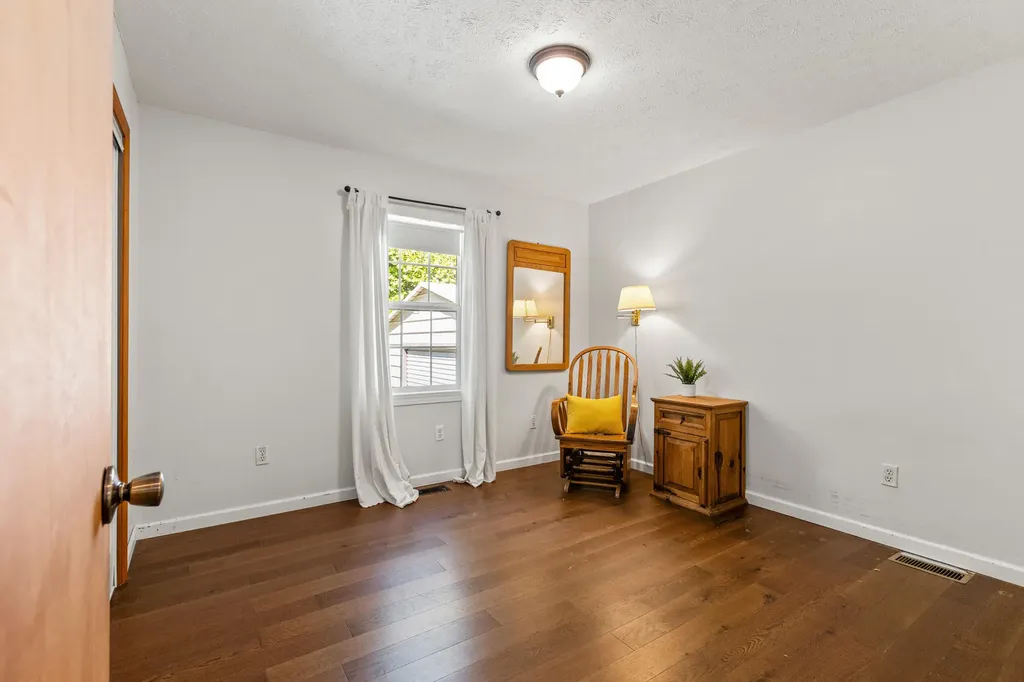 3902 Red Lick Road Irvine KY 40336