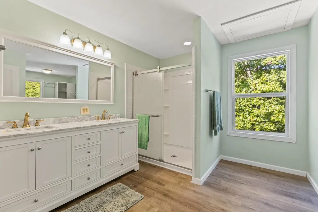3902 Red Lick Road Irvine KY 40336