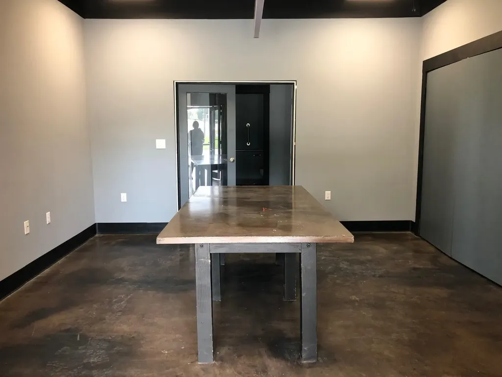 1021 Limestone Lexington KY 40505