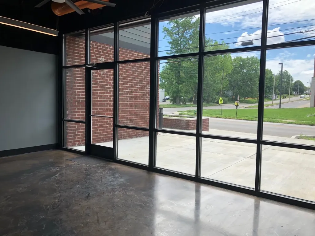 1021 Limestone Lexington KY 40505