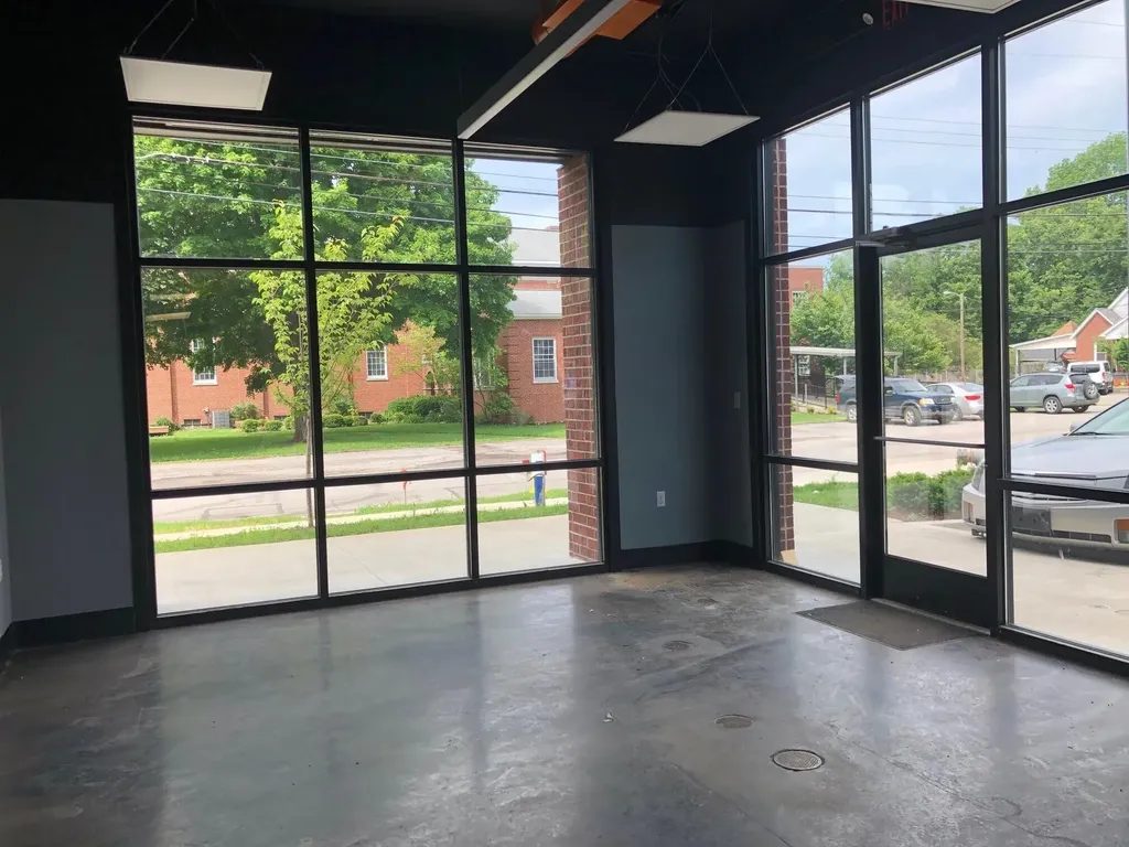 1021 Limestone Lexington KY 40505