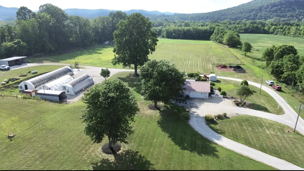 3075 Key 8 Vanceburg KY 41179