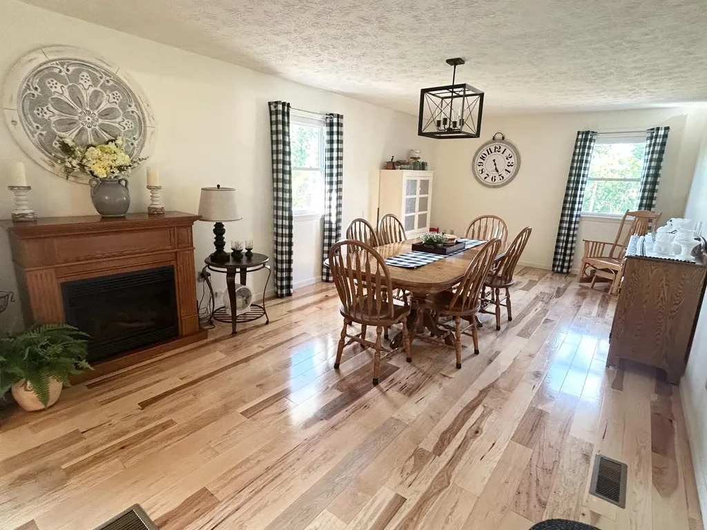 3075 Key 8 Vanceburg KY 41179