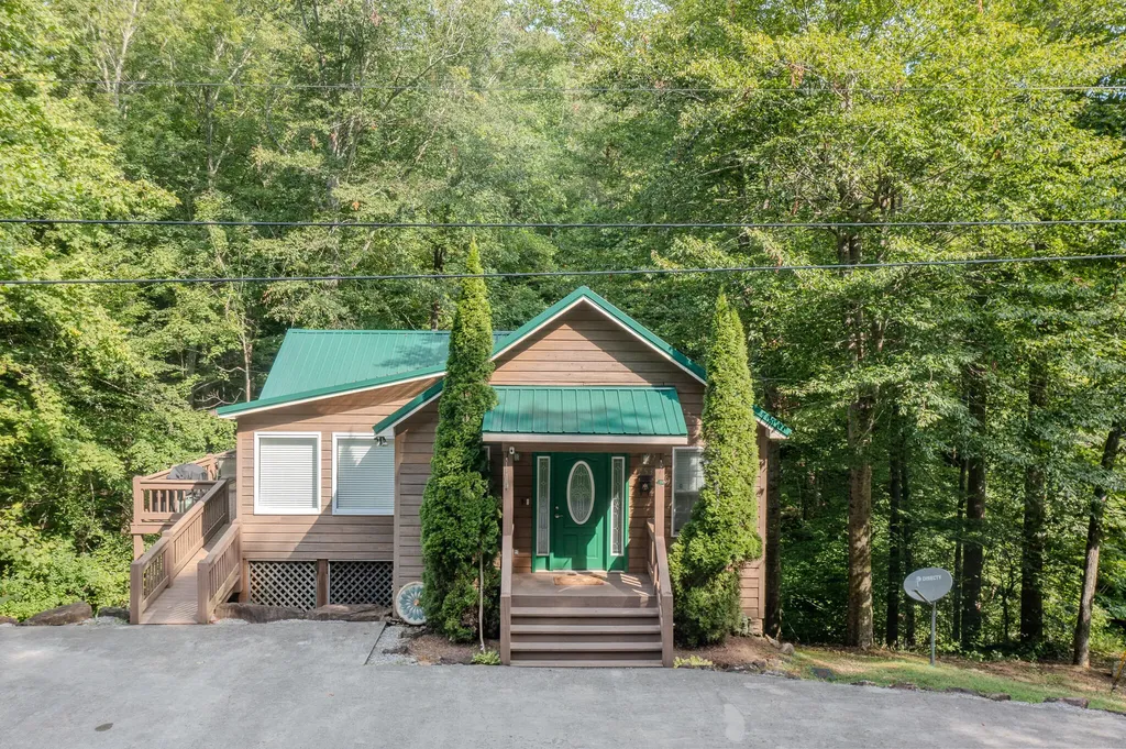 253 Stoneybrook Road Burnside KY 42519