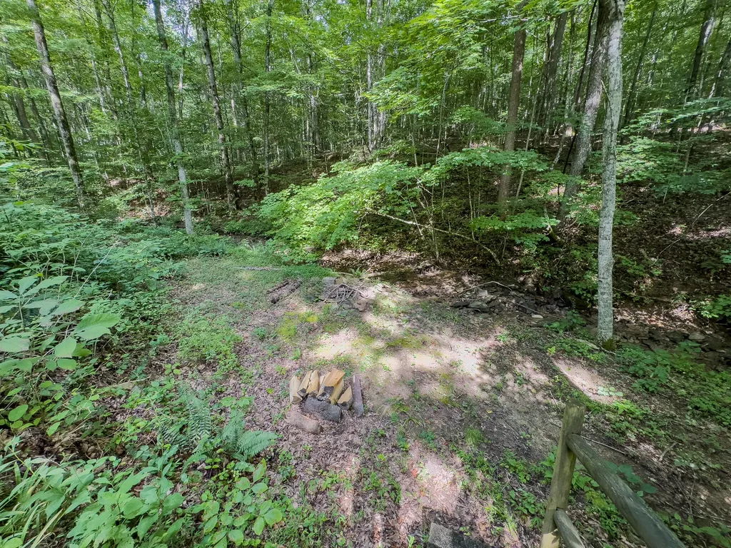 253 Stoneybrook Road Burnside KY 42519