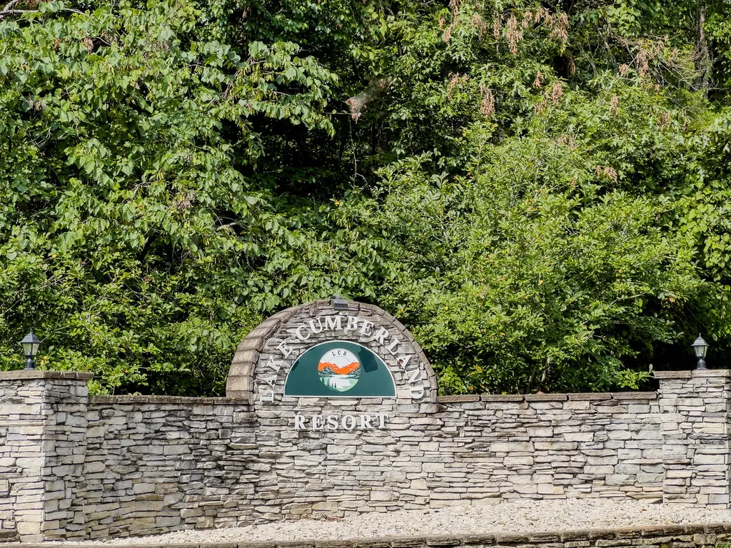 253 Stoneybrook Road Burnside KY 42519