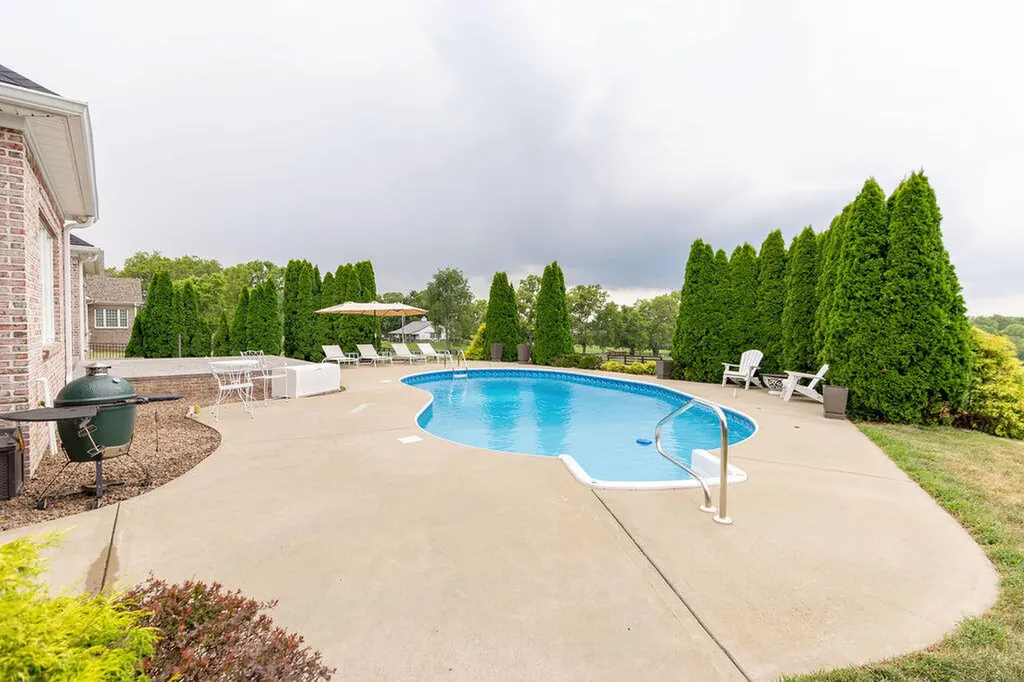 111 Tara Lane Wilmore KY 40390