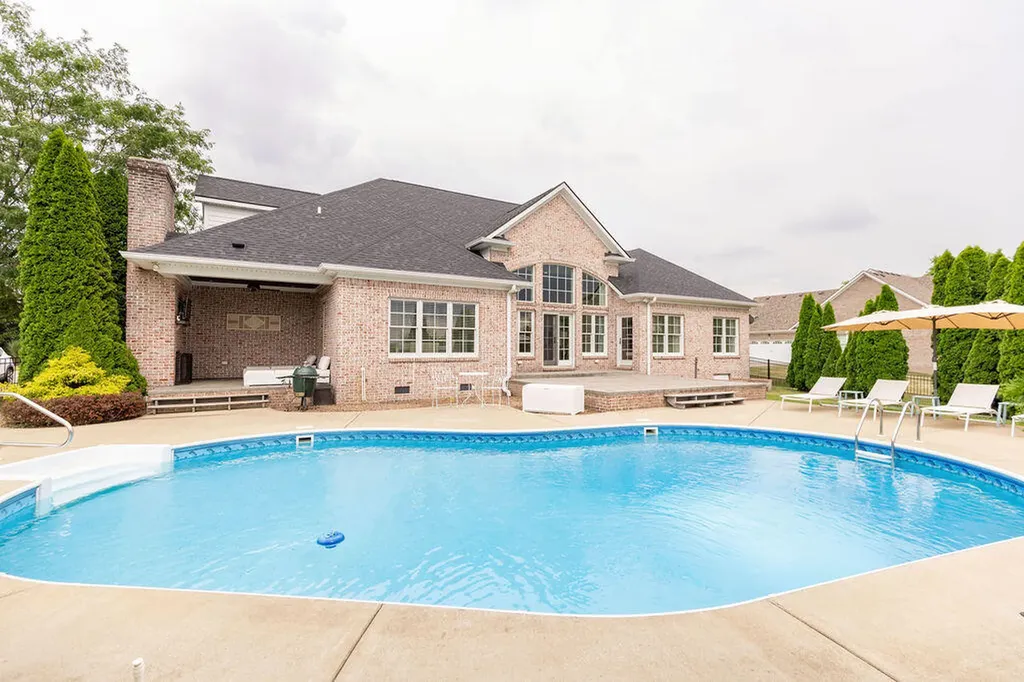 111 Tara Lane Wilmore KY 40390