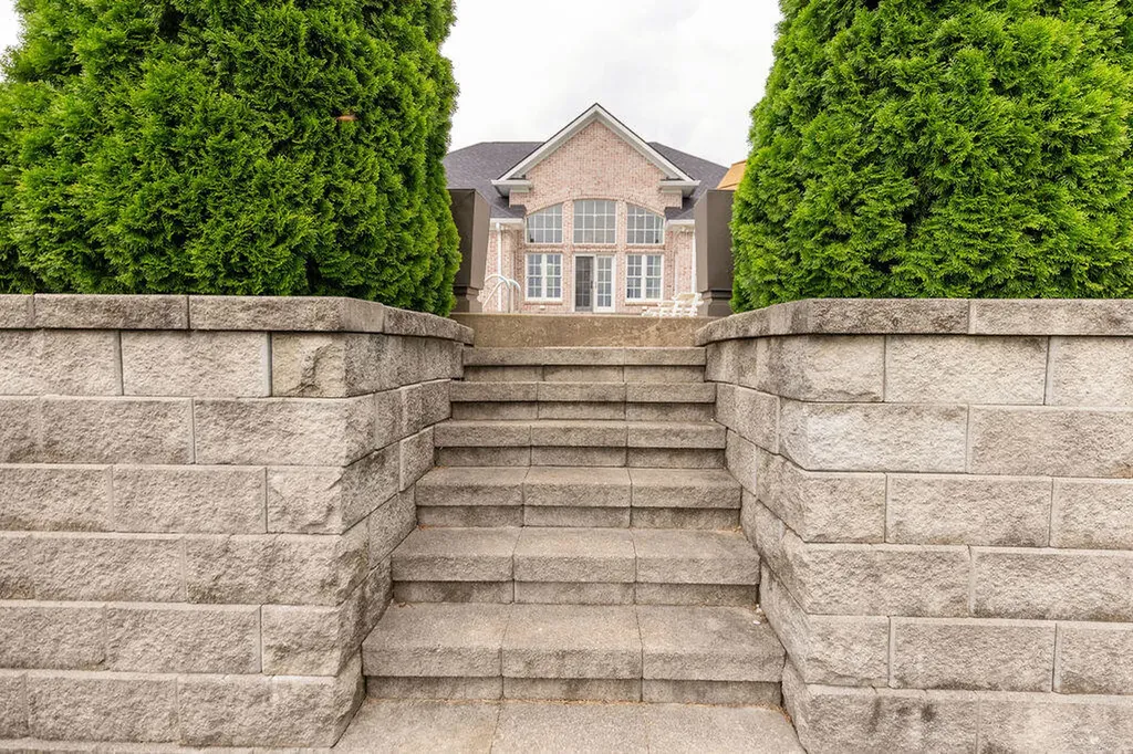 111 Tara Lane Wilmore KY 40390