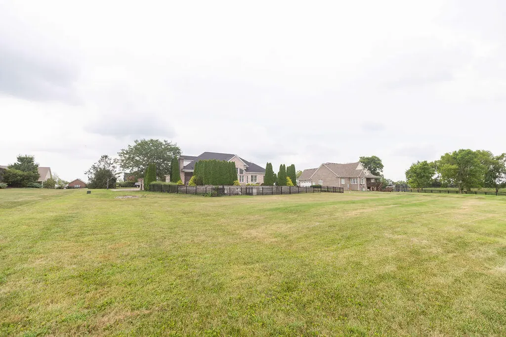 111 Tara Lane Wilmore KY 40390
