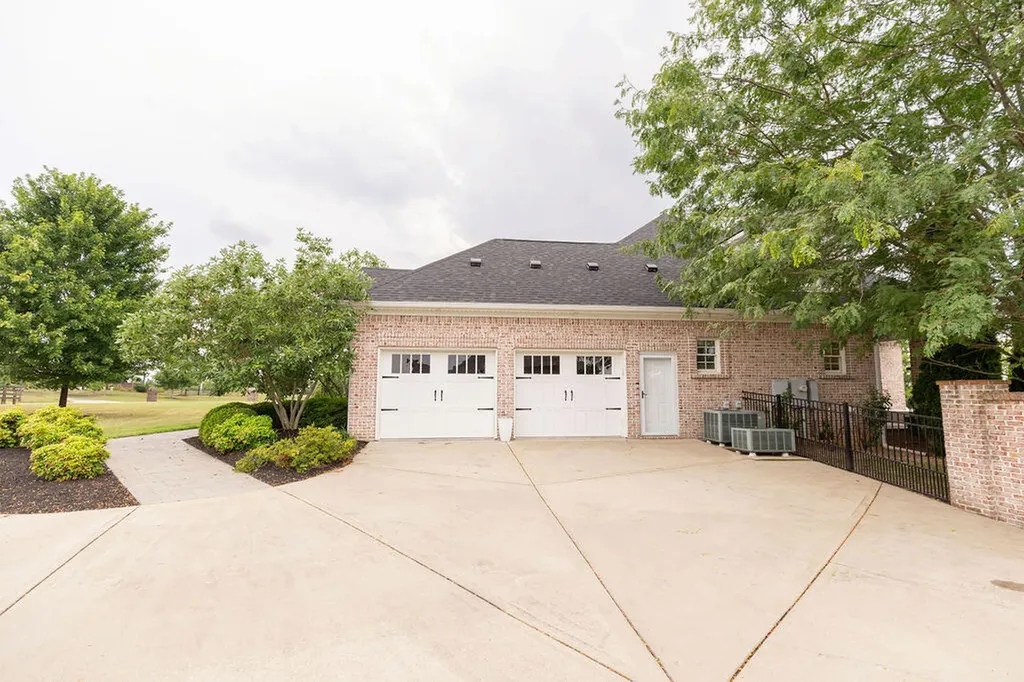 111 Tara Lane Wilmore KY 40390