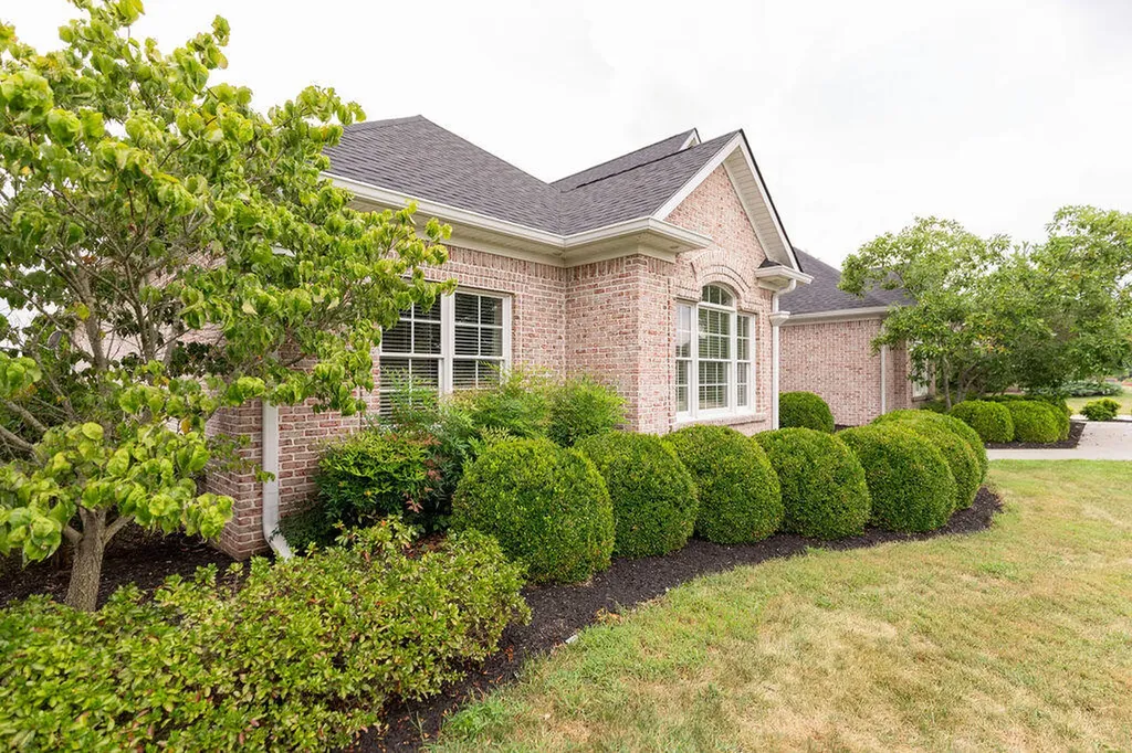 111 Tara Lane Wilmore KY 40390
