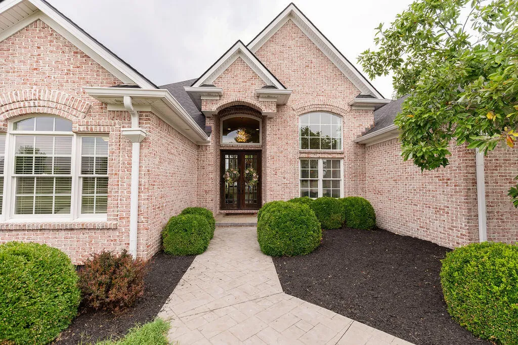 111 Tara Lane Wilmore KY 40390