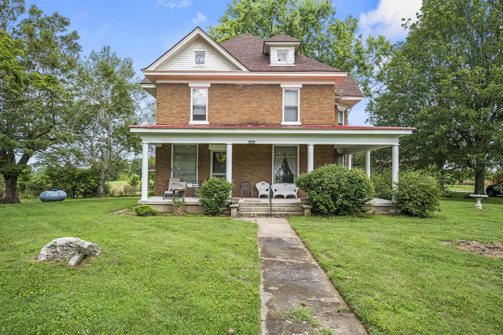 3475 Frankfort Ford Road Wilmore KY 40390