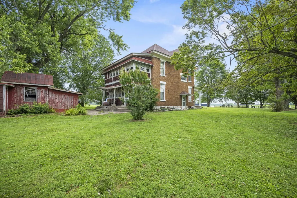 3475 Frankfort Ford Road Wilmore KY 40390
