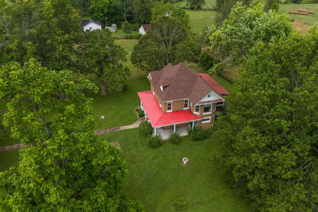 3475 Frankfort Ford Road Wilmore KY 40390