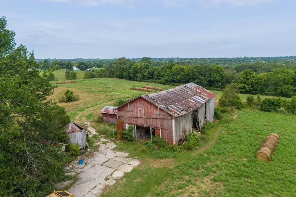 3475 Frankfort Ford Road Wilmore KY 40390