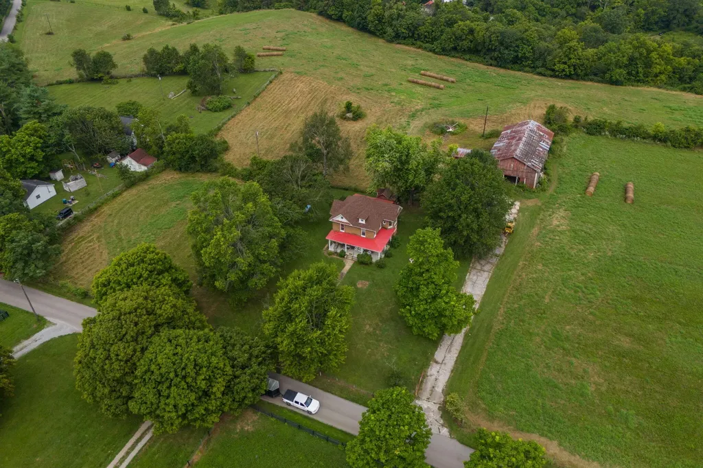 3475 Frankfort Ford Road Wilmore KY 40390