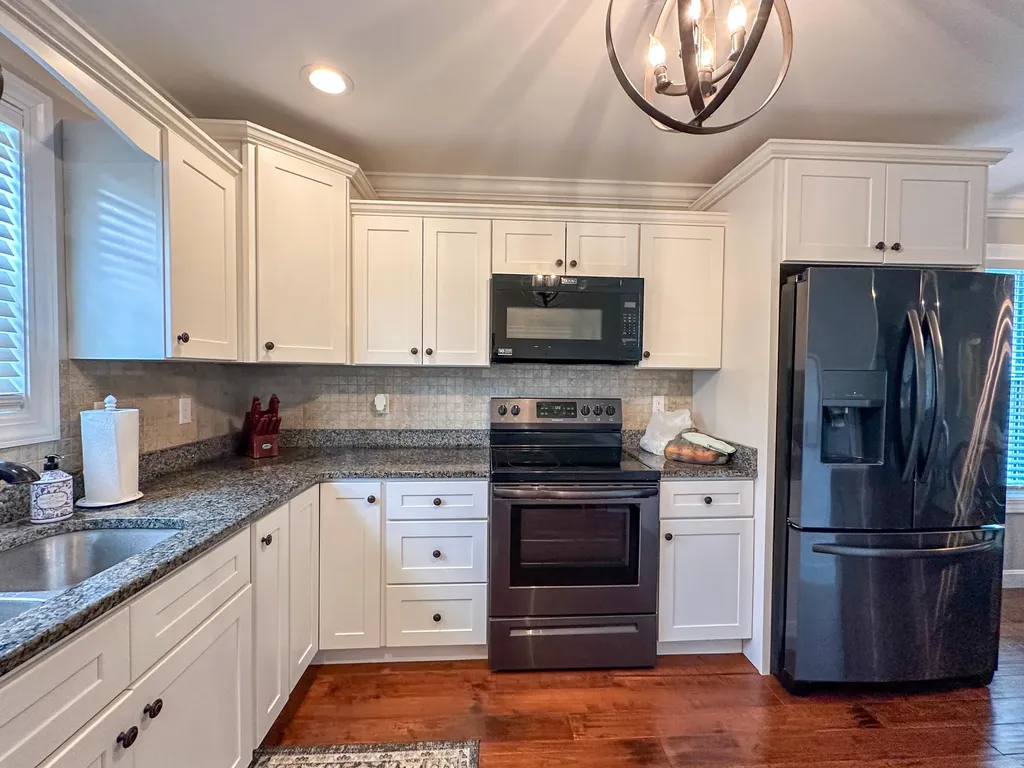 3304 Barbourville Road London KY 40744