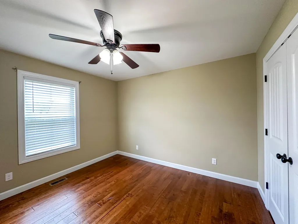 3304 Barbourville Road London KY 40744