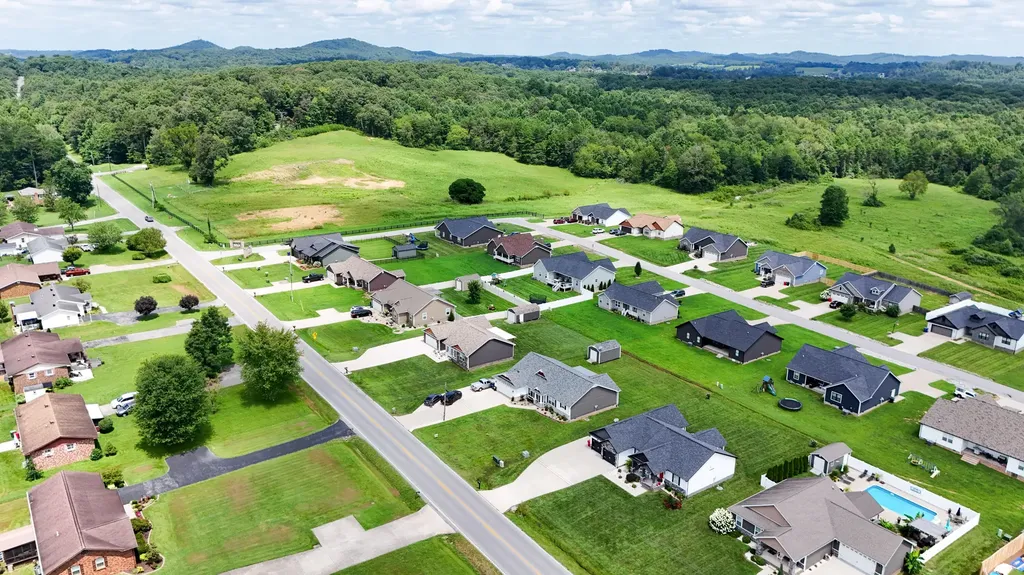 3304 Barbourville Road London KY 40744