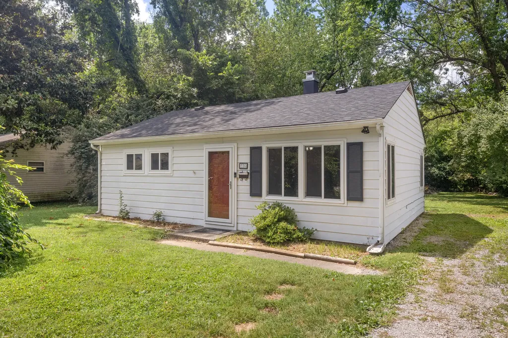 326 Hummingbird Lane Lexington KY 40503