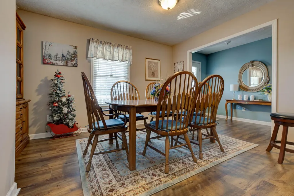 617 E Arrowhead Trail Mt Sterling KY 40353