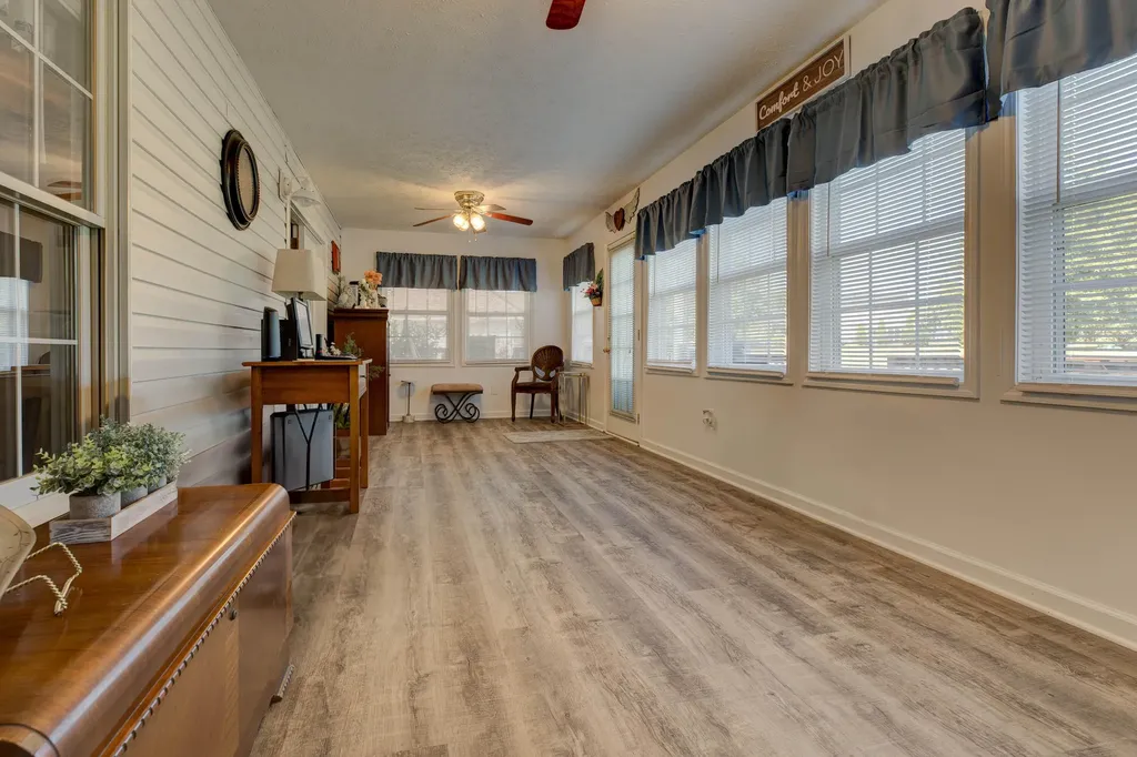617 E Arrowhead Trail Mt Sterling KY 40353