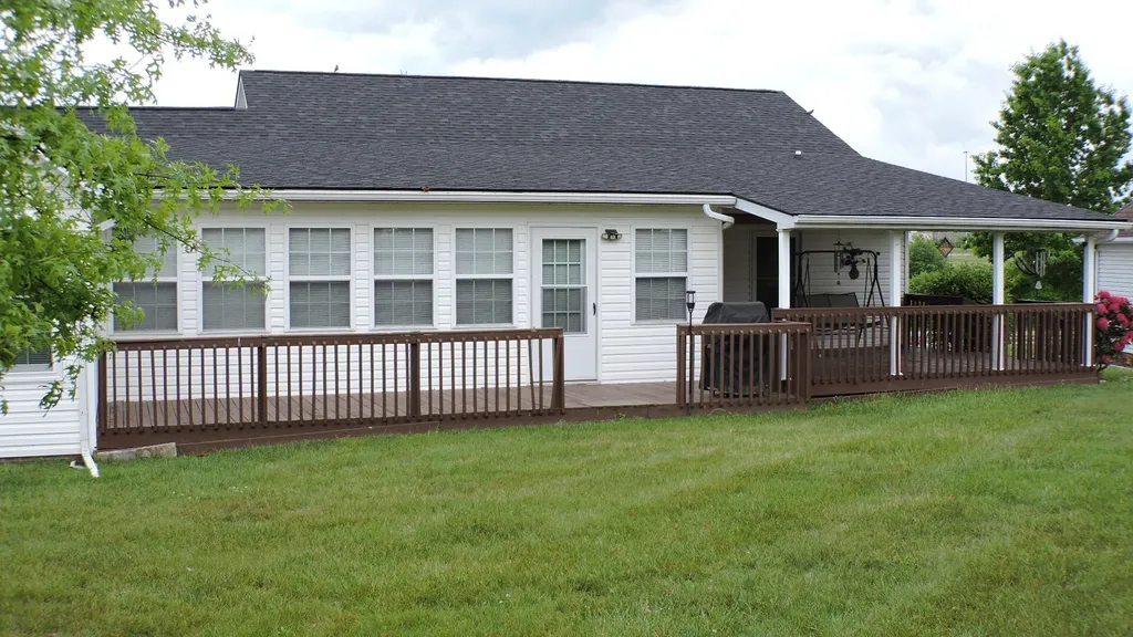 617 E Arrowhead Trail Mt Sterling KY 40353