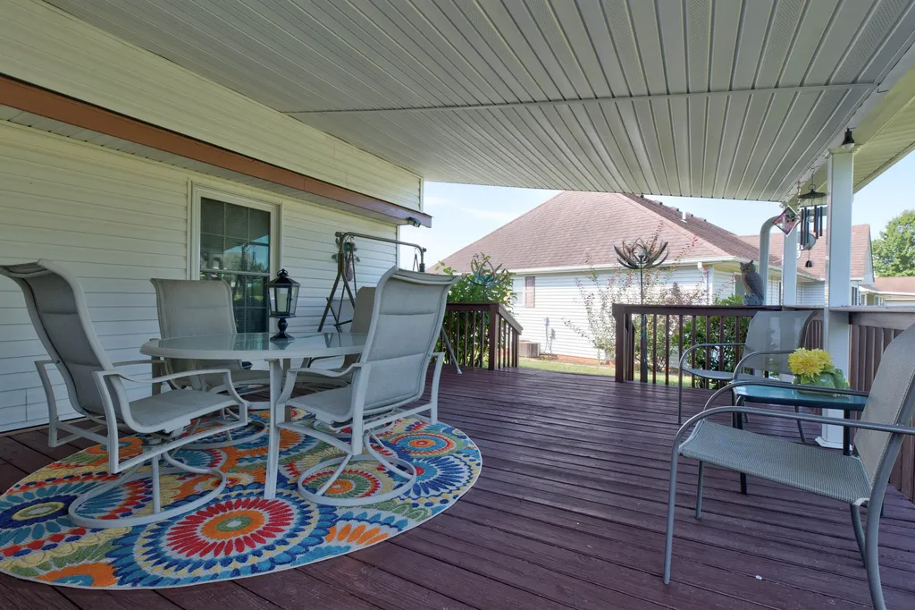617 E Arrowhead Trail Mt Sterling KY 40353