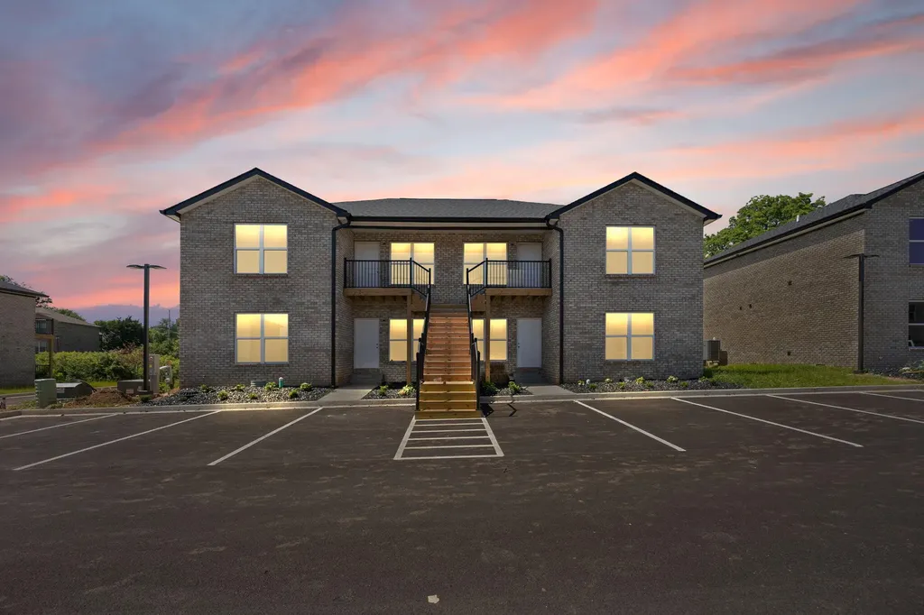 B2 Nasim Way Somerset KY 42501