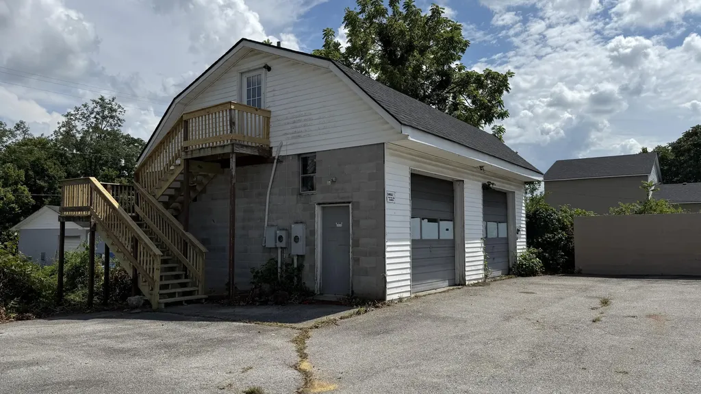 301 Steep Street Richmond KY 40475