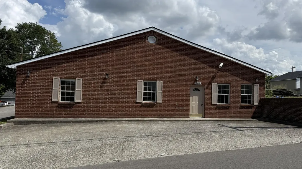 301 Steep Street Richmond KY 40475