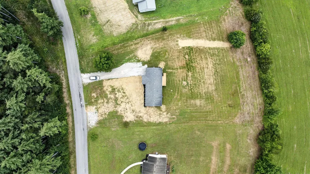 2461 Lambert Road Berea KY 40403