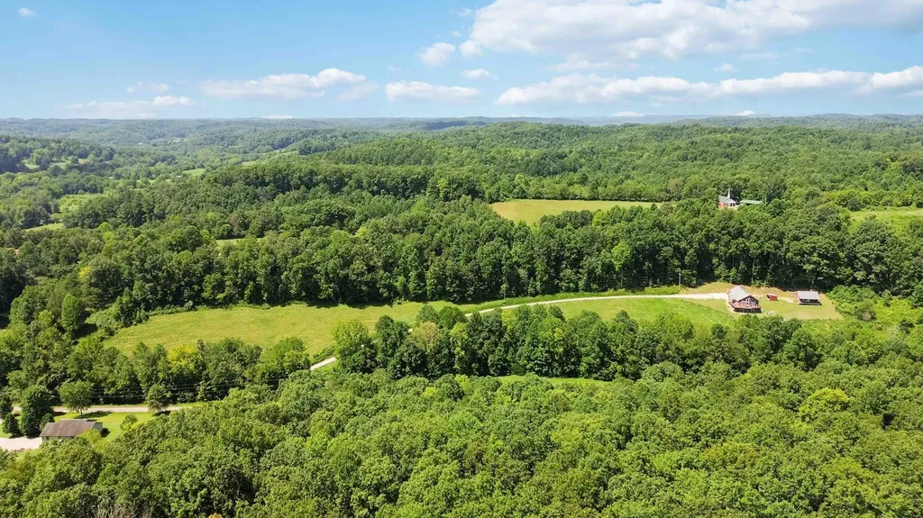 275 Mcwhorter Road Manchester KY 40962