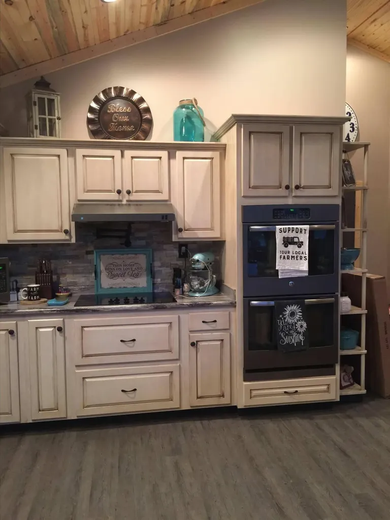 275 Mcwhorter Road Manchester KY 40962