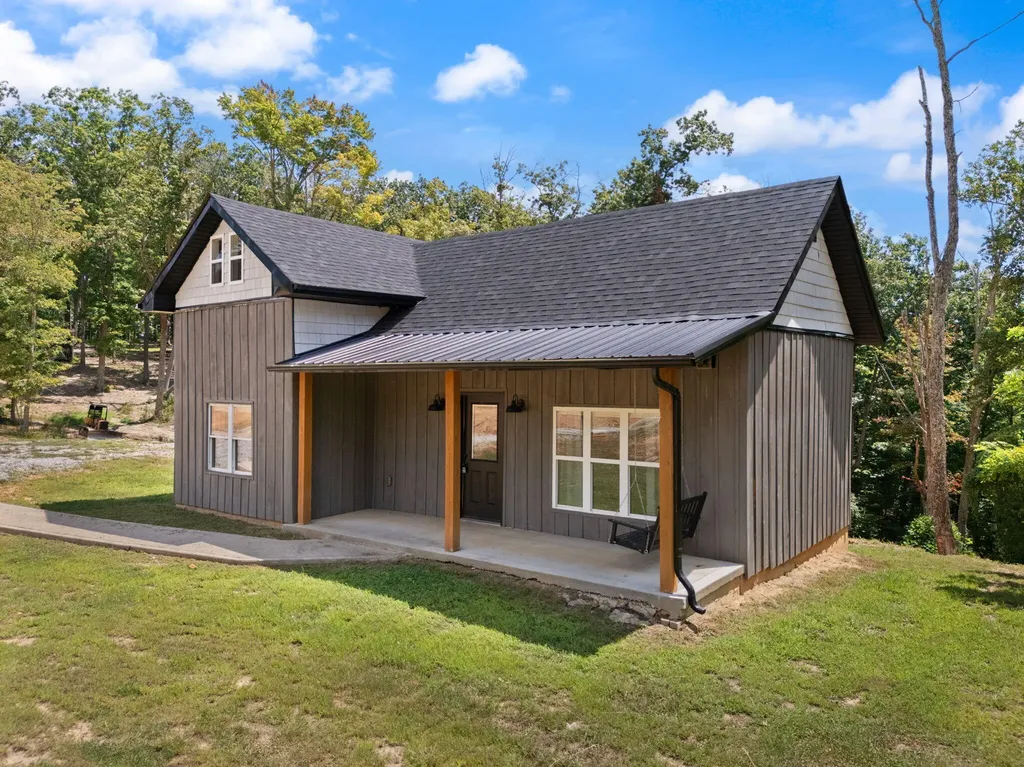 19838 Highway 2004 Mckee KY 40447