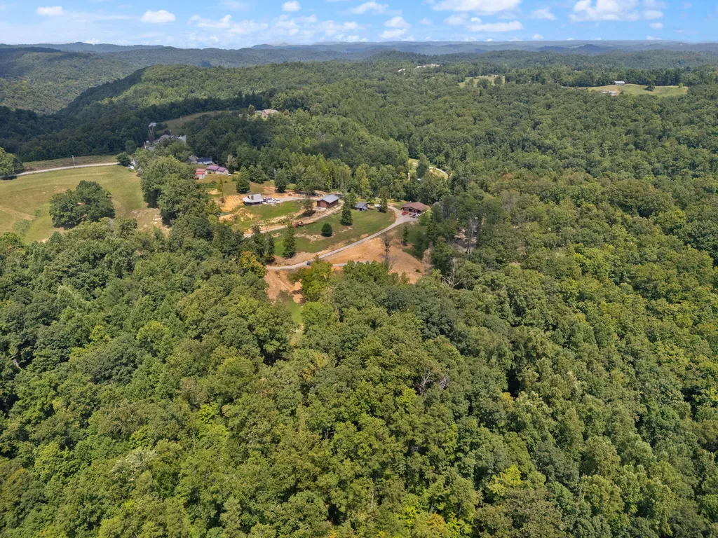 19838 Highway 2004 Mckee KY 40447