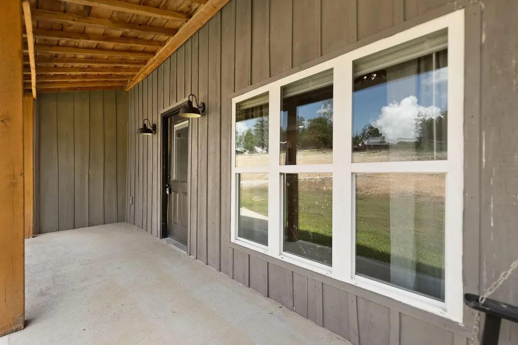 19838 Highway 2004 Mckee KY 40447