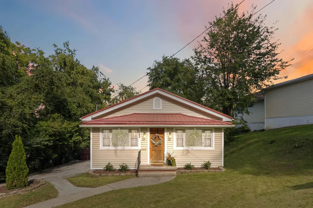 201 Padgett Street Street Corbin KY 40701