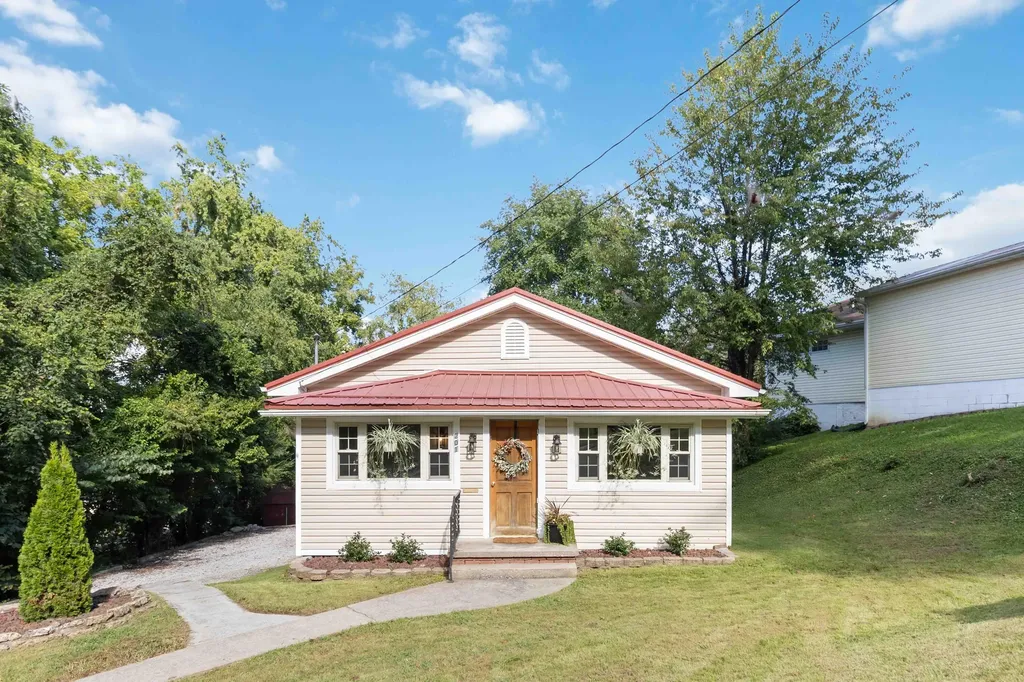 201 Padgett Street Street Corbin KY 40701