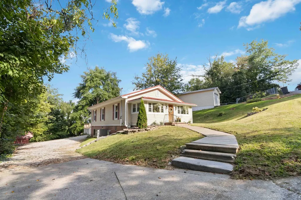 201 Padgett Street Street Corbin KY 40701