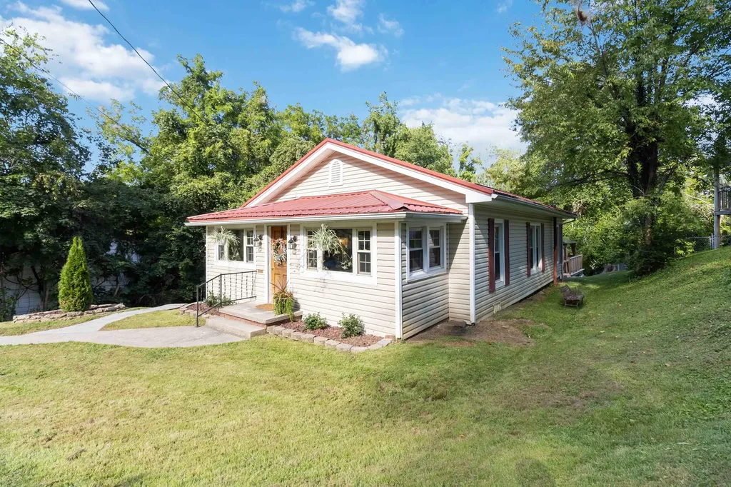 201 Padgett Street Street Corbin KY 40701