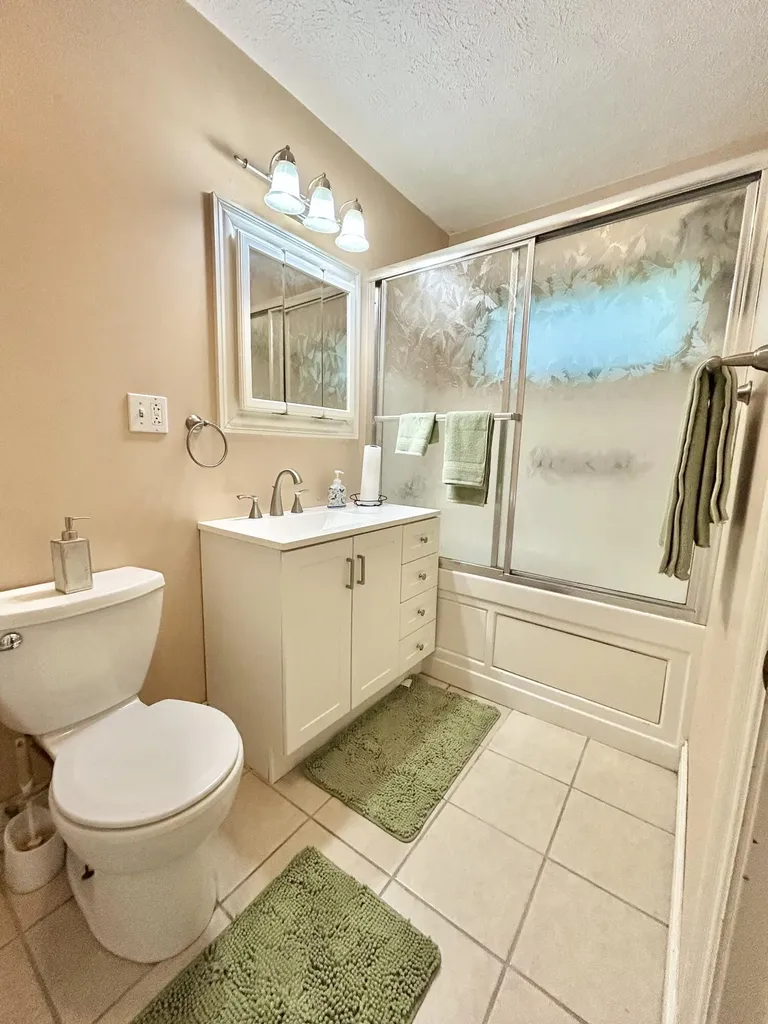 139 Payton Place Lane Jamestown KY 42629