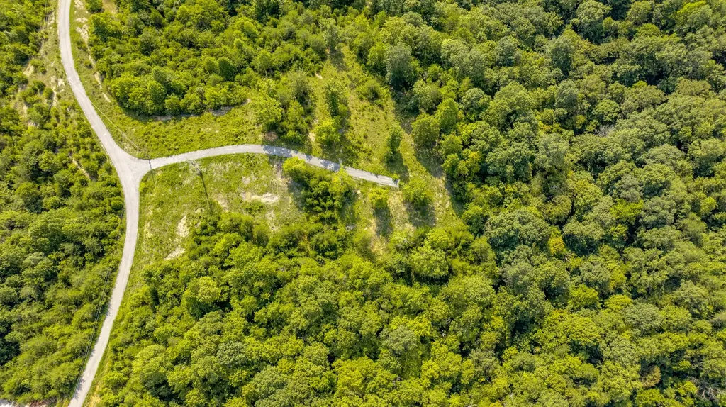 26 Brittany Drive Monticello KY 42633