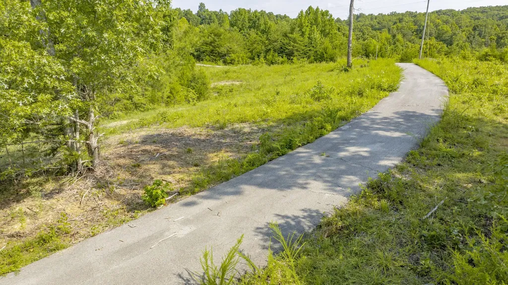 62 Brittany Drive Monticello KY 42633