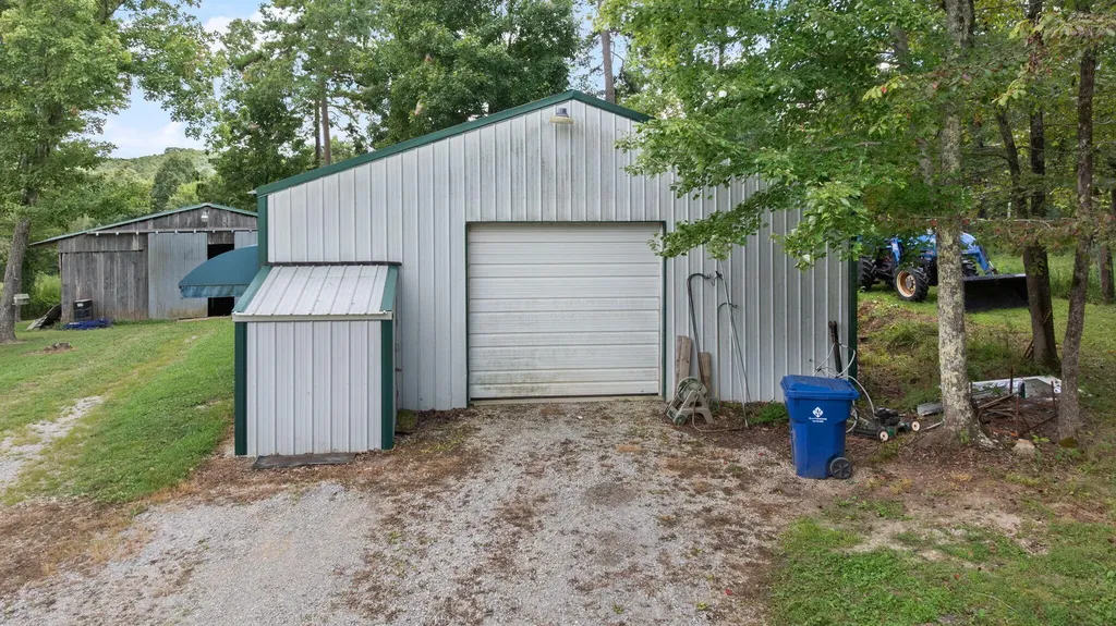 3717 Price Valley Road Somerset KY 42501